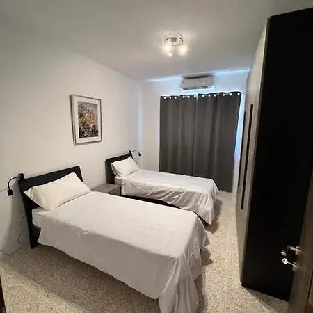 Apartment Modern Economy 2 Bedroom St. Paul's Bay