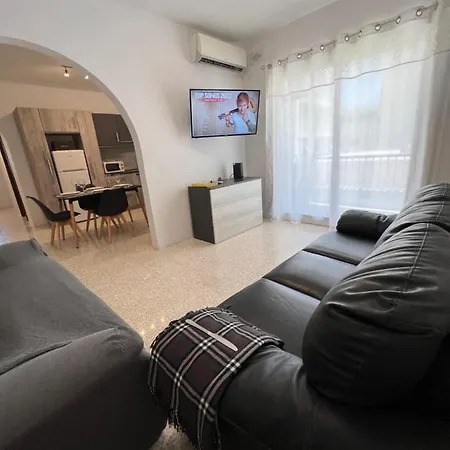 Modern Economy 2 Bedroom * St. Paul's Bay